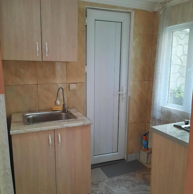 Guest House Natia Tbilisi Bagian luar foto