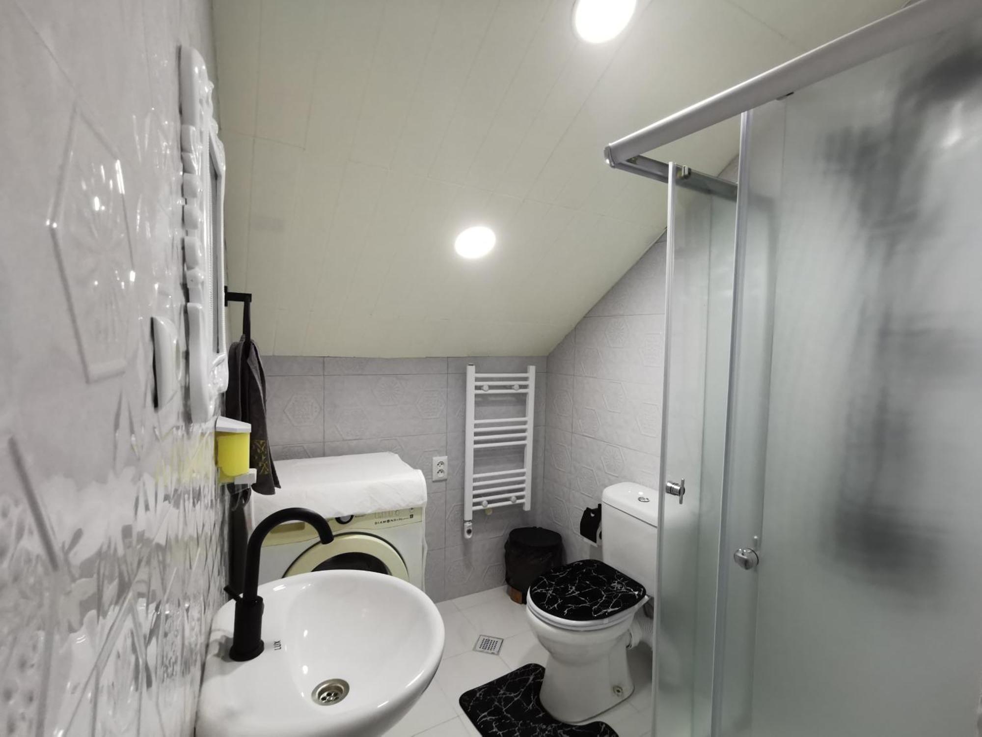 Guest House Natia Tbilisi Bagian luar foto