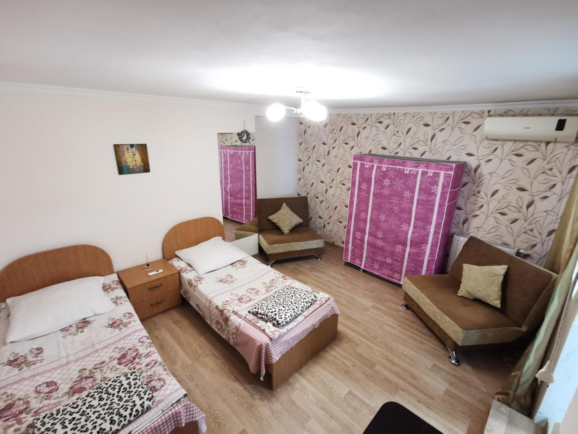 Guest House Natia Tbilisi Bagian luar foto